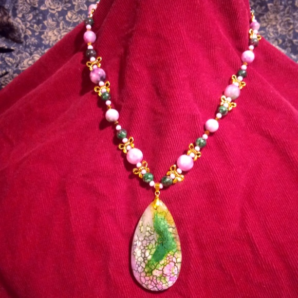 Pink and Green Kunzite Necklace Bow Necklace - Picture 1 of 2